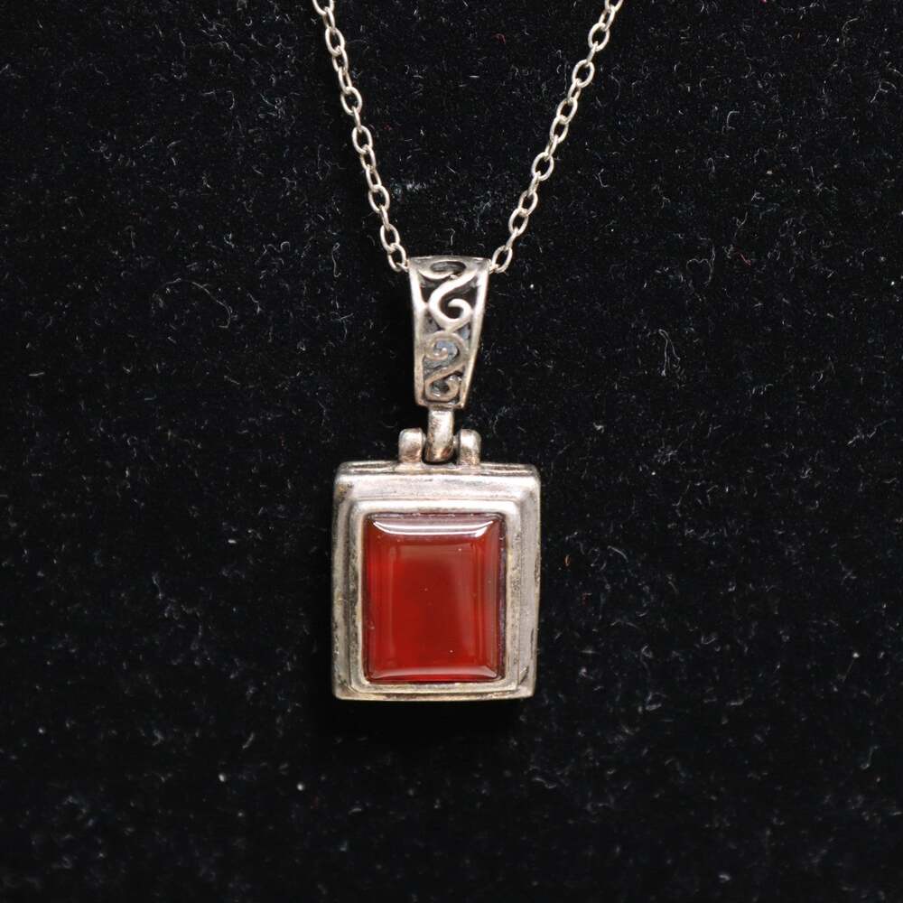 Vtg 925 Sterling Silver Red Jasper Pendant Necklace Filagree Italy 18 in Chain